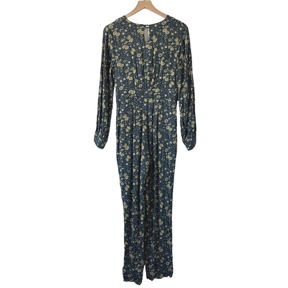 Free People Some Like it Hot Jumpsuit Floral Midnight Combo Size 4 - Picture 5 of 13